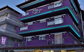 Fedra Hotel